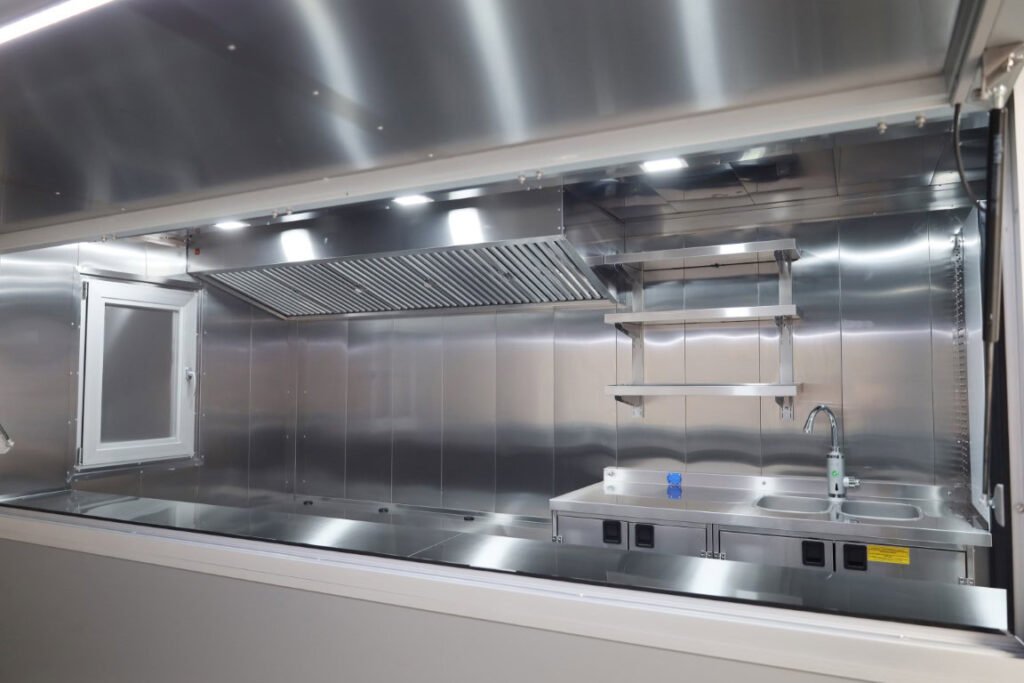 Alternative view of Ρυμουλκούμενη Καντίνα Elite 490